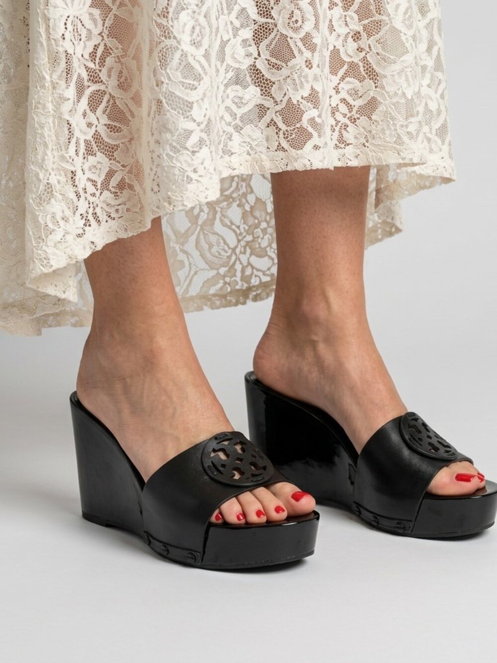 TORY BURCH Leather Wedges Black Patty Slides Clogs Size 7.5 - Picture 3 of 15